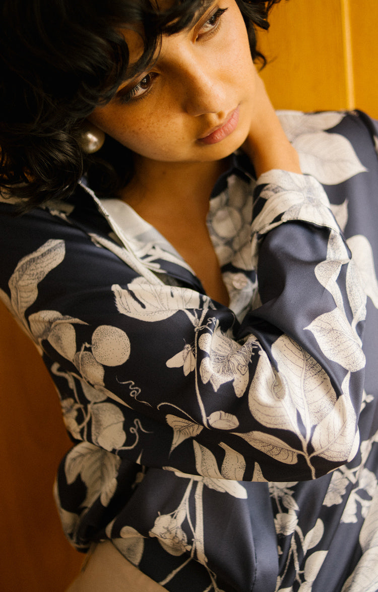 Camisa Clásica Botánica Navy