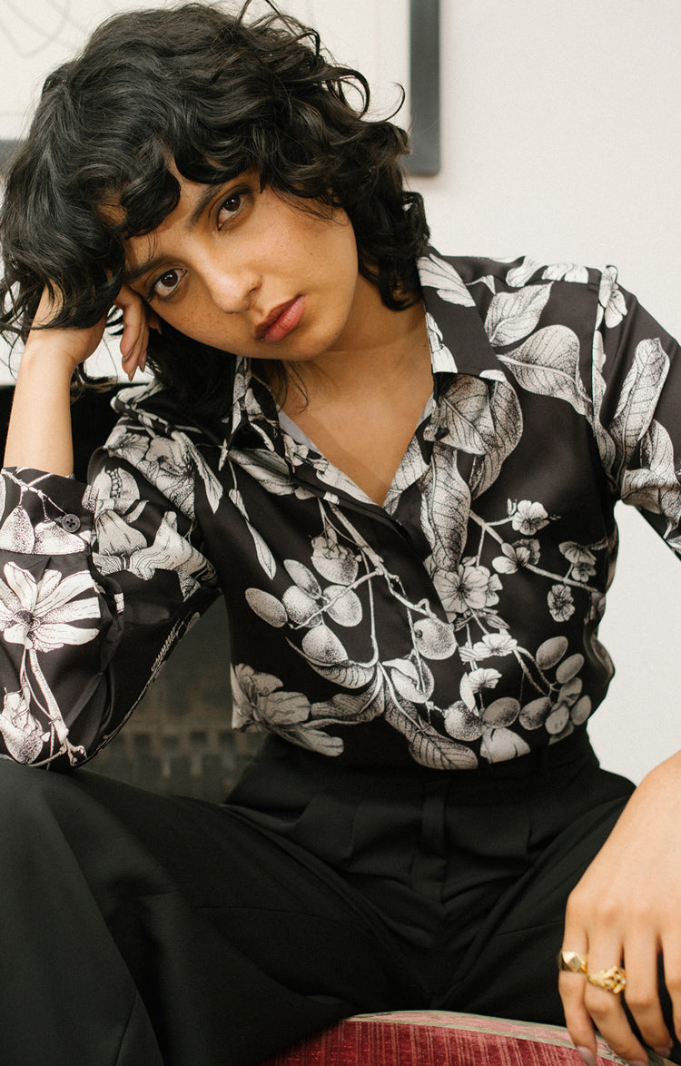 Camisa Clásica Botánica Negro