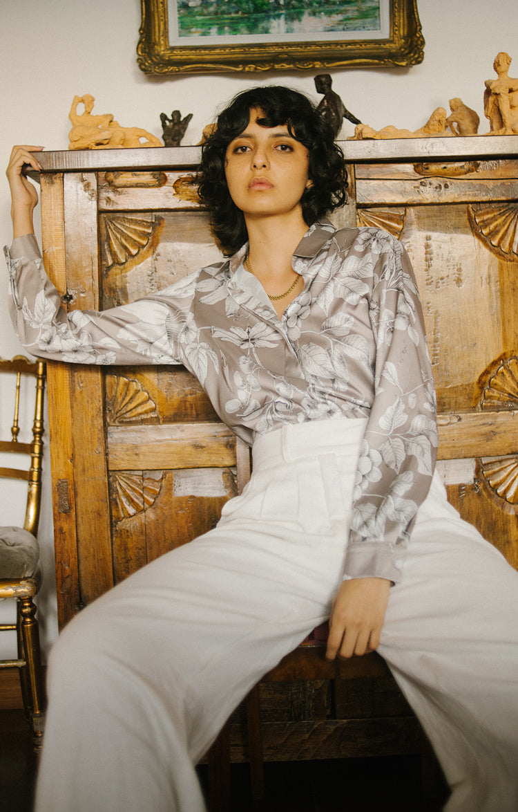 Camisa Clásica Botánica Taupe