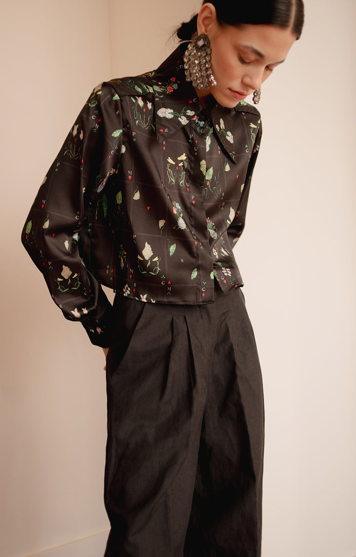 Camisa Triton Crop Oráculo Negro
